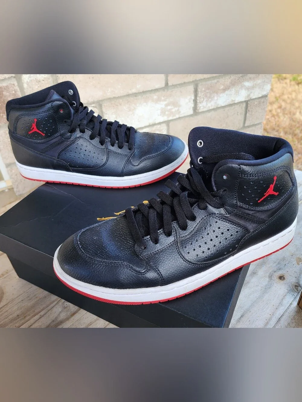 Jordan Access Bred Black Gym Red Size 10.5 (OG Box Included)